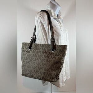 Michael Kors Jet Set Travel Top Zip Signature Monogram Tote Handbag for Women